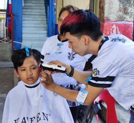 "PUKIS": To Groom and to Grow